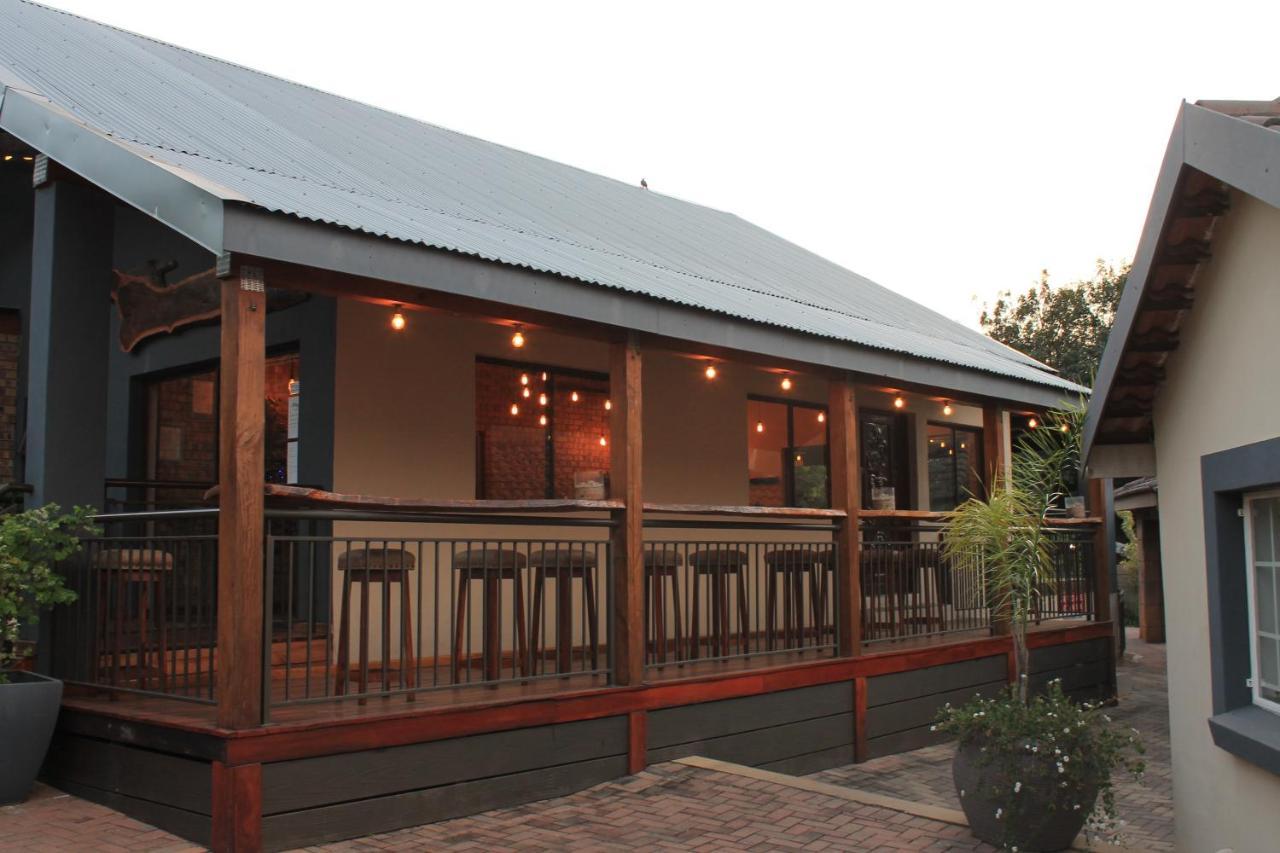 Nelspruit Lodge Mbombela Bagian luar foto