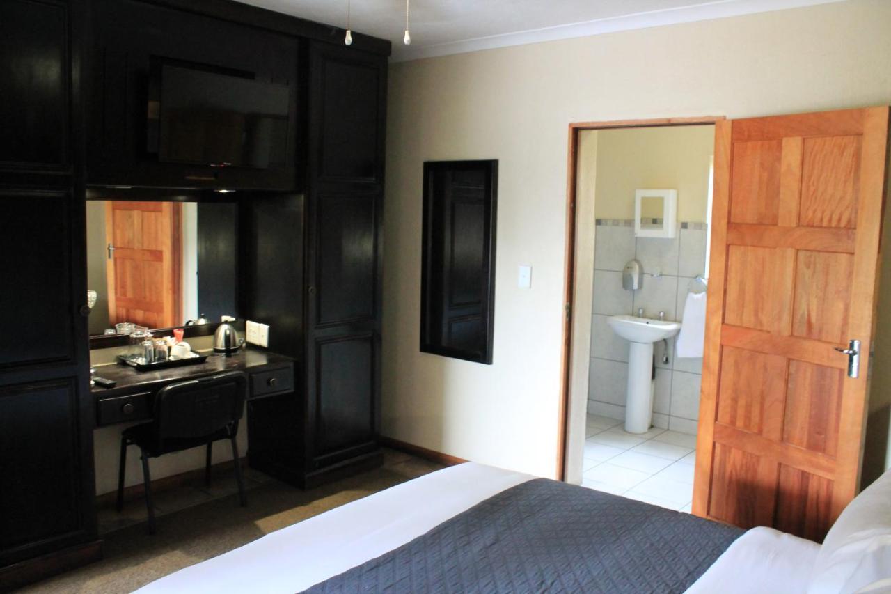 Nelspruit Lodge Mbombela Bagian luar foto